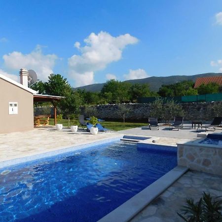 Vacation House Radosic Radosic  Экстерьер фото