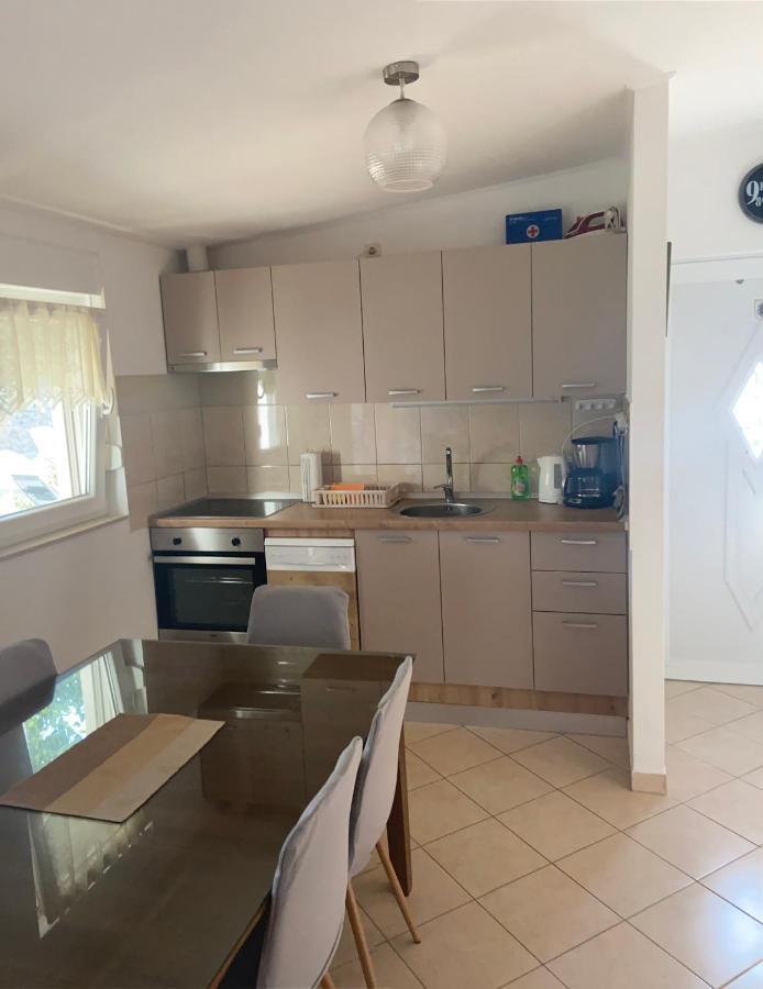 Vacation House Radosic Radosic  Экстерьер фото