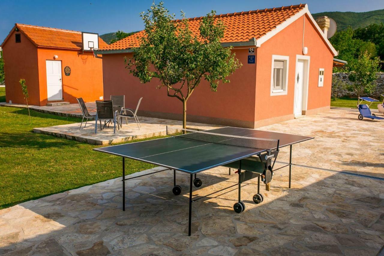 Vacation House Radosic Radosic  Экстерьер фото